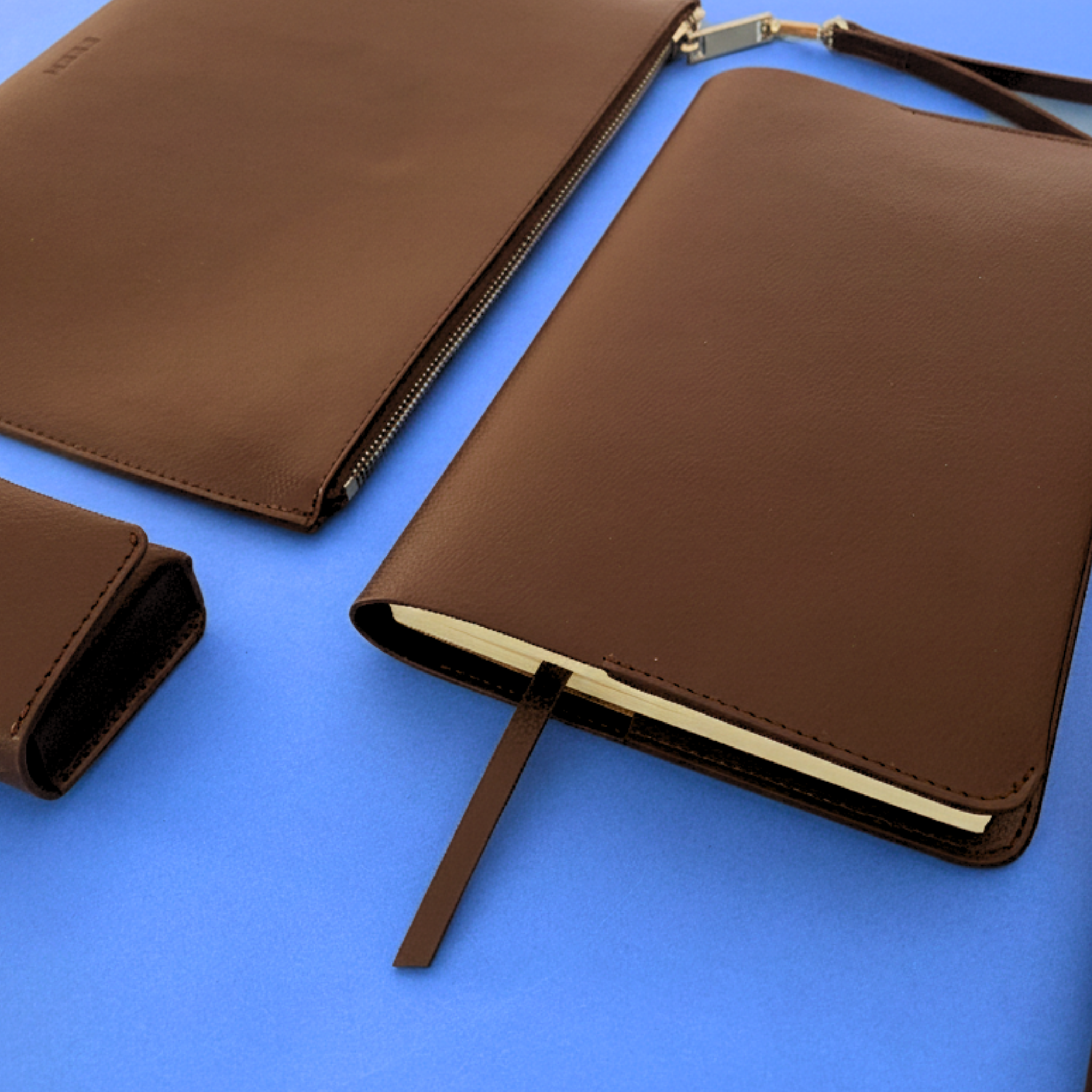 Mentmore Radix Brown Vegan Journal Cover