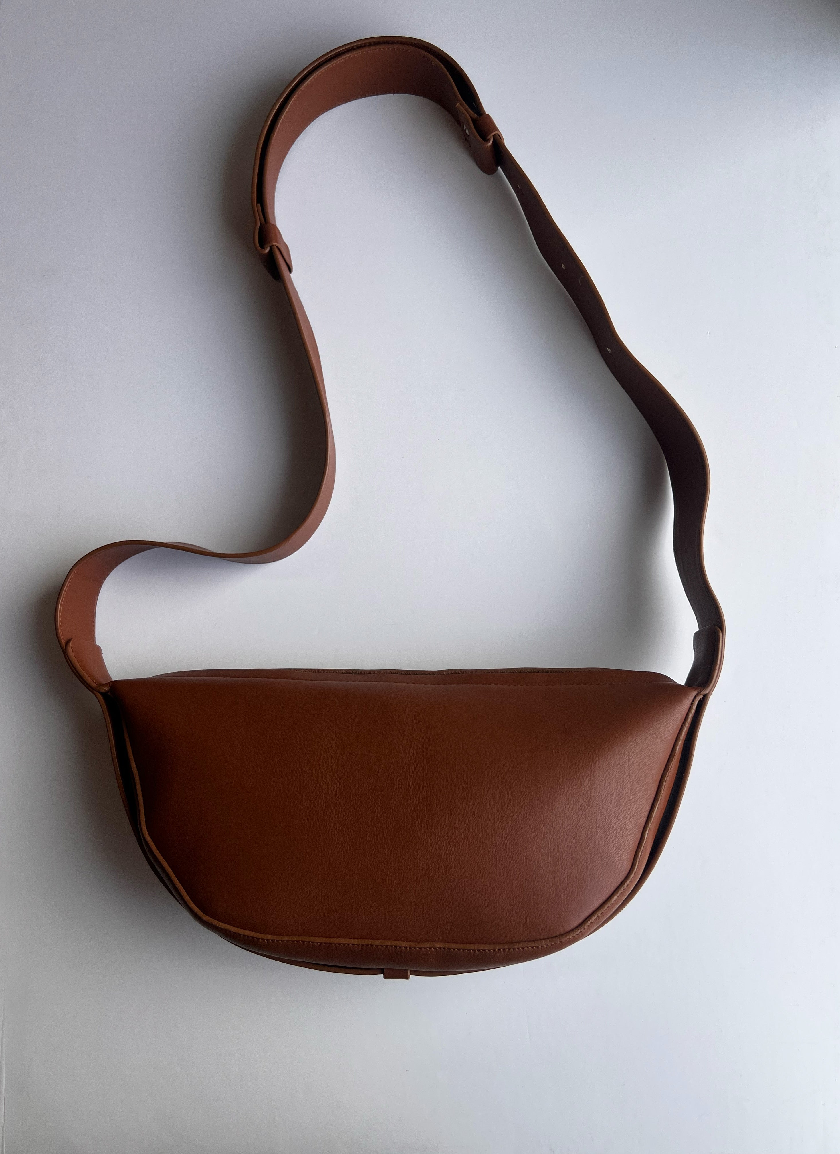 Annis Sling Bag Acacia SAMPLE