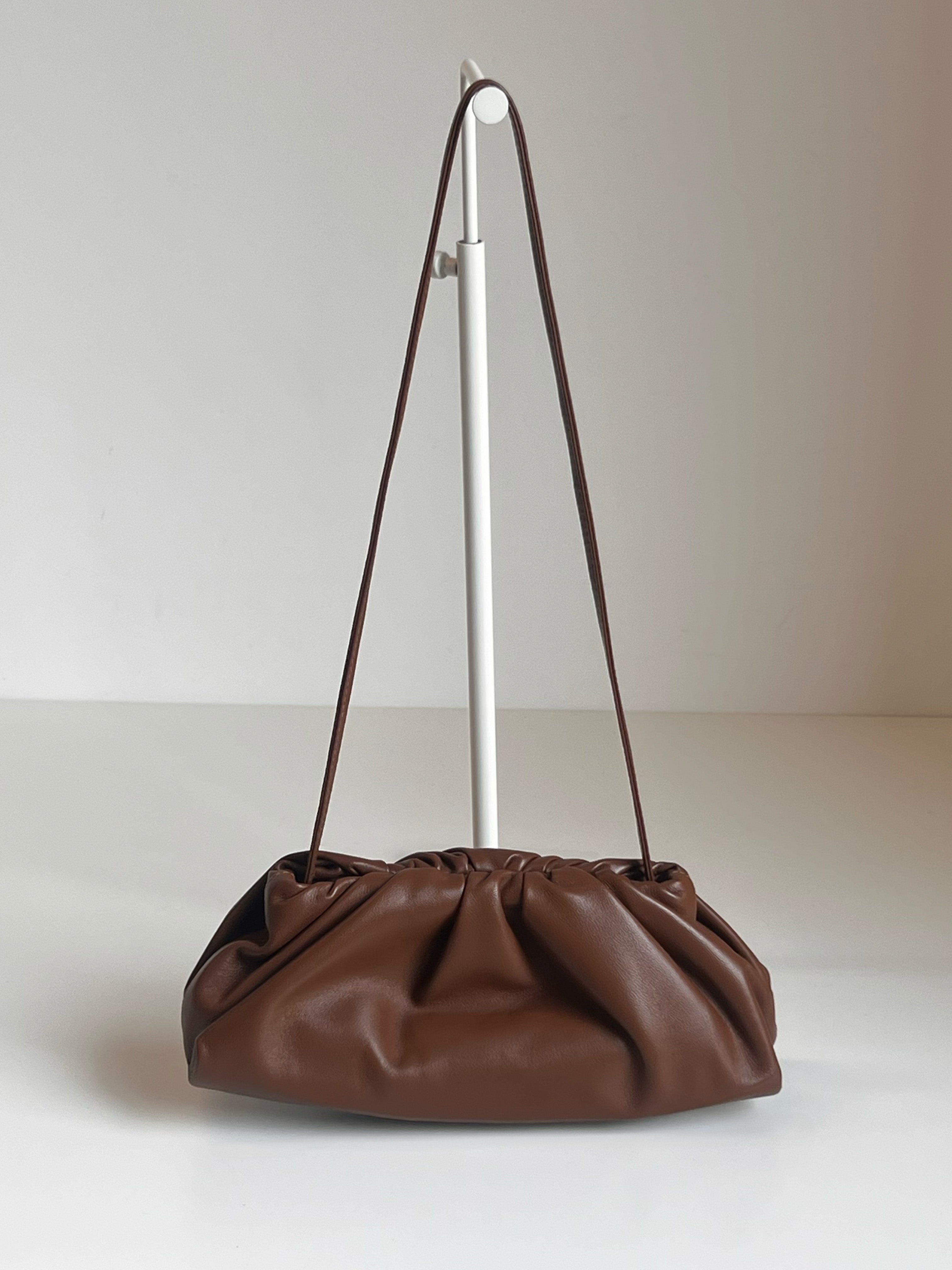 Lowell Clutch Bag Acacia SAMPLE