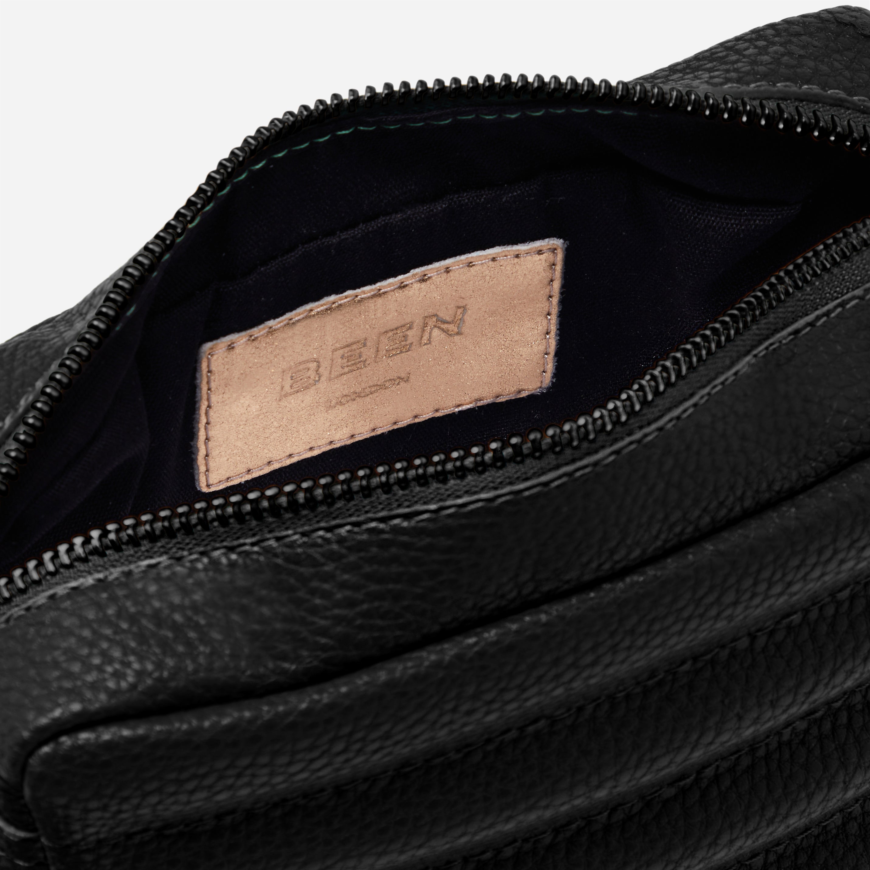 Ridley Crossbody Black onyx interior logo